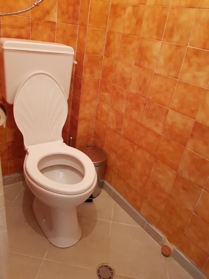 卡瓦尔纳 Къща За Гости Саня酒店 外观 照片